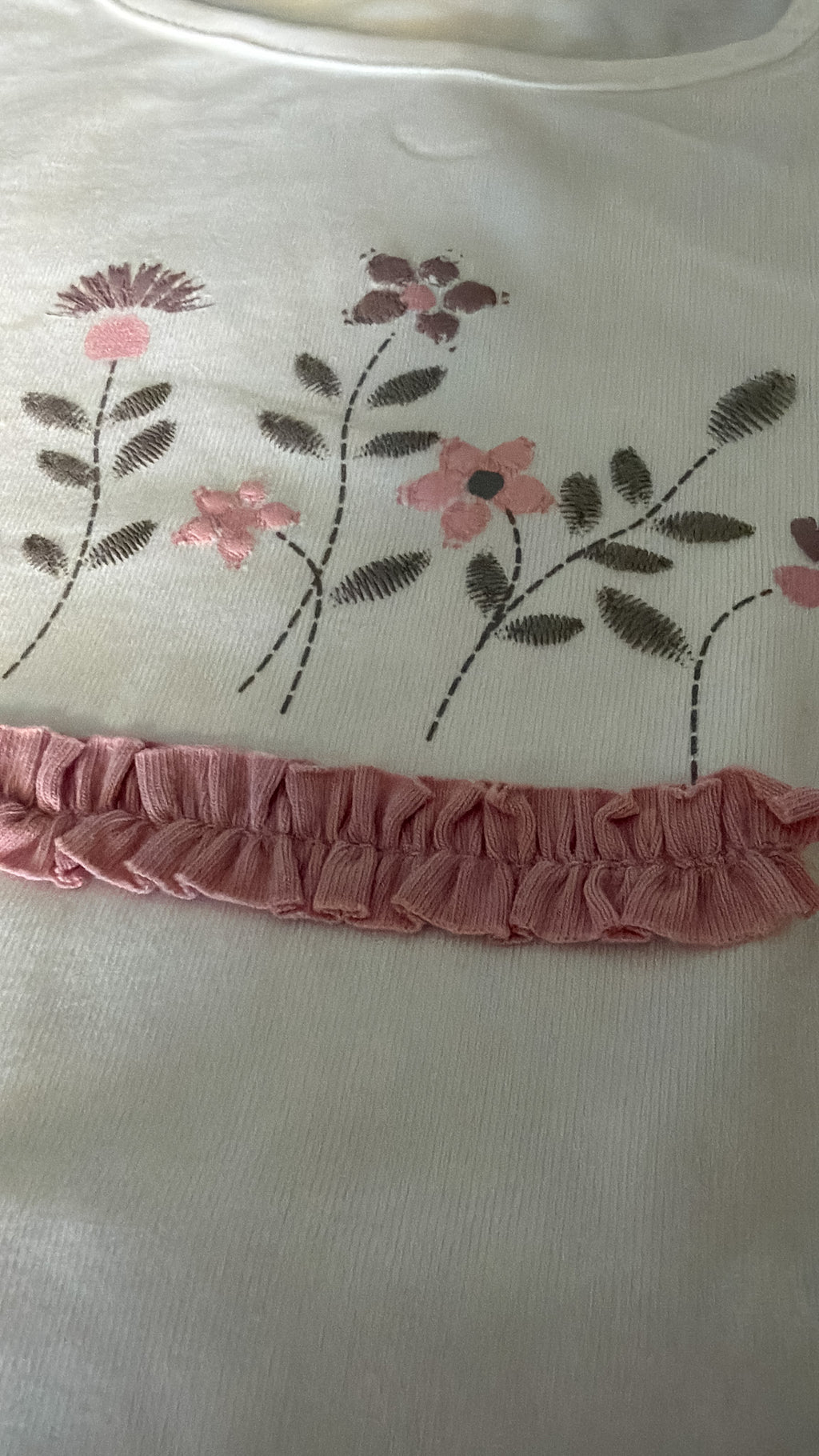 Maglia. maniche lunghe bambina